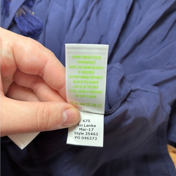 Lilly Pulitzer Blue Flutter Sleeve Blouse Relaxed Tie Front - Picture 5 of 6